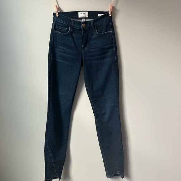 Frame Denim Ali High Rise Skinny Jeans in Lauretta Triange Hem Dark Wash Size 25 - Picture 2 of 5